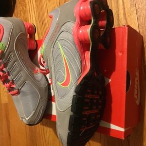 Nike shocks